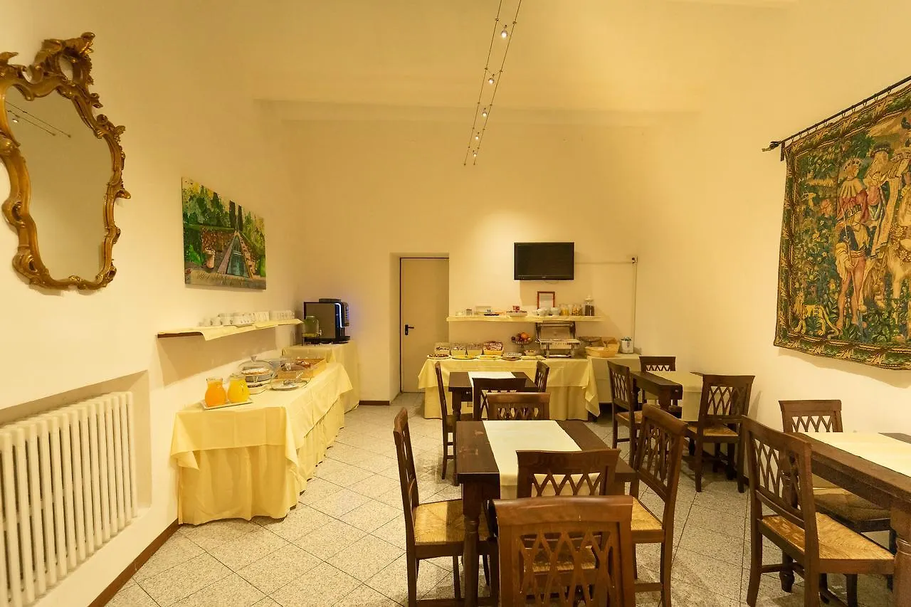 **  Piccolo Hotel Etruria Siena Italy