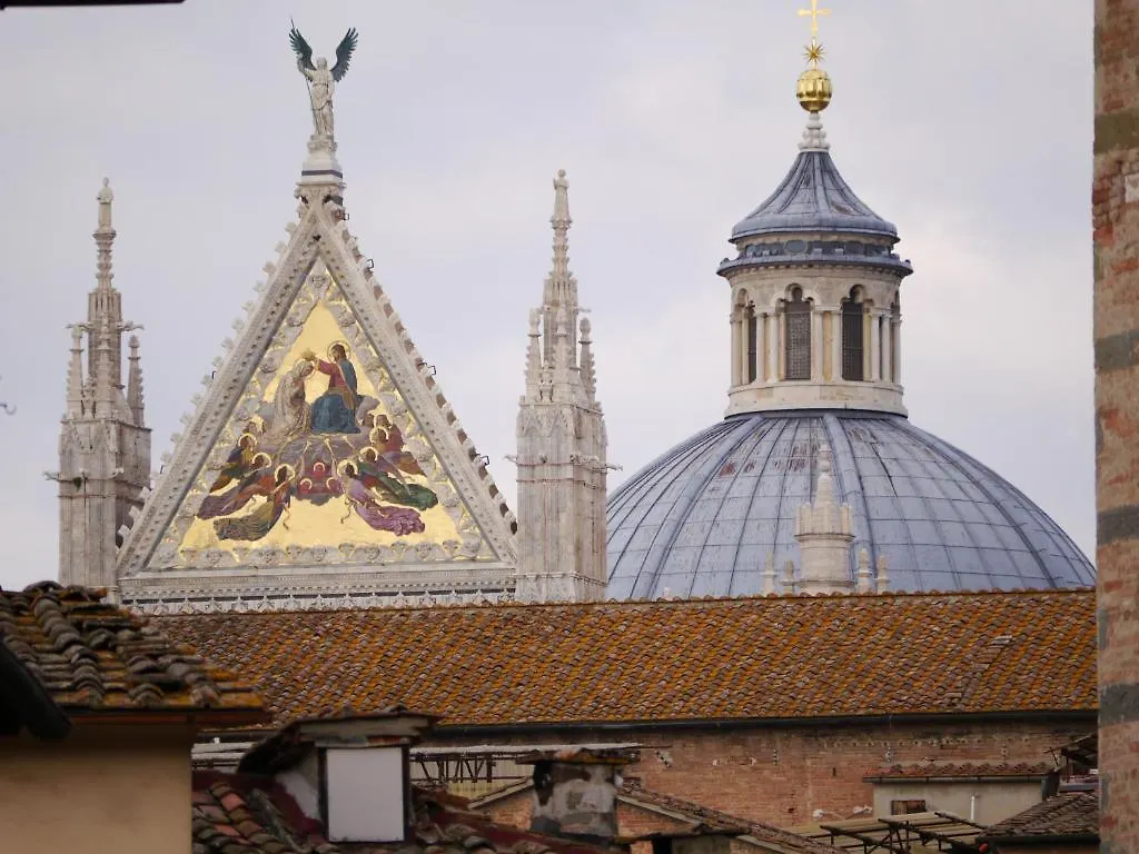 **  Piccolo Hotel Etruria Siena Italy