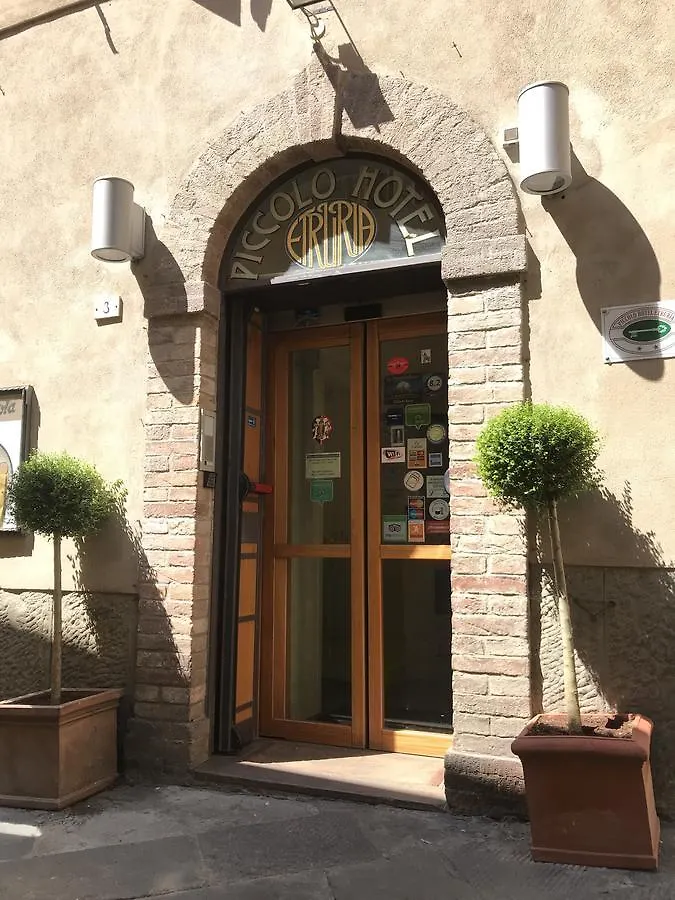 **  סיינה Piccolo Hotel Etruria איטליה