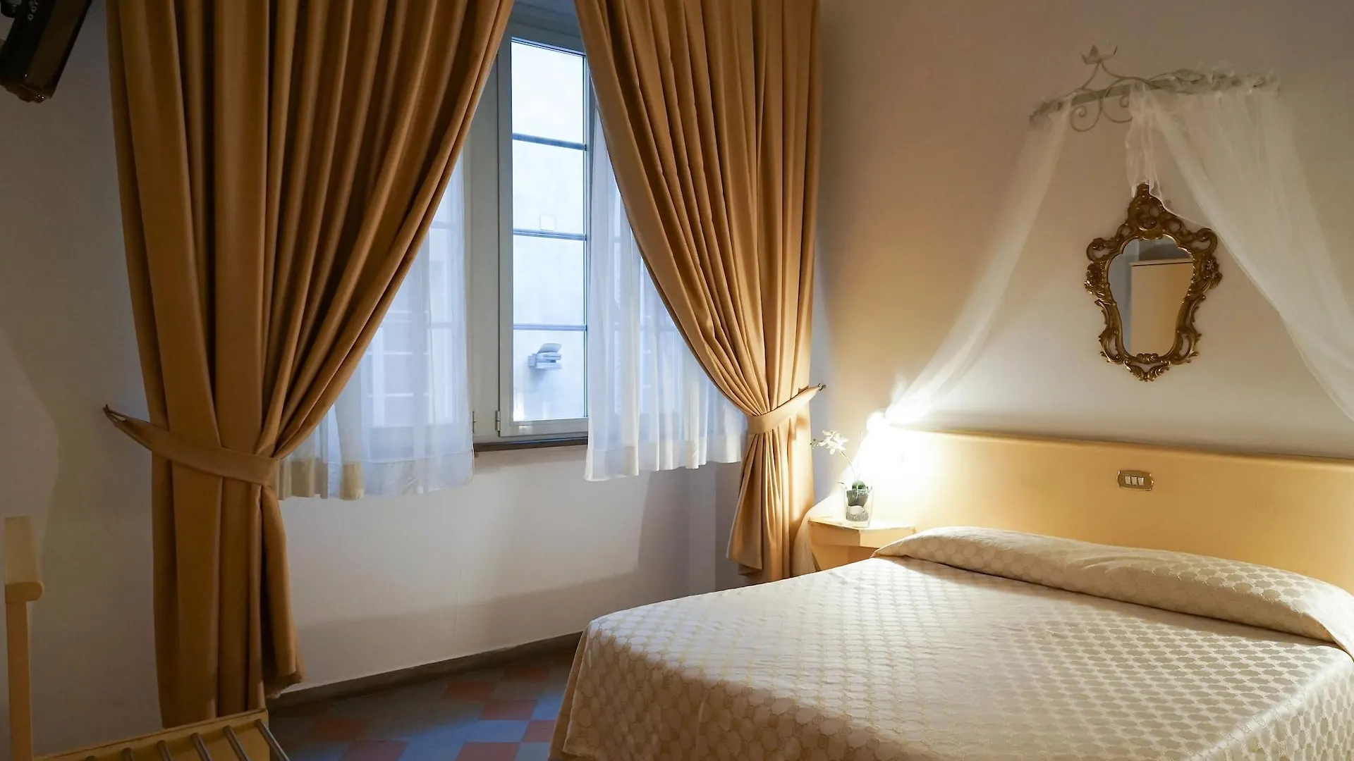 Piccolo Hotel Etruria Siena